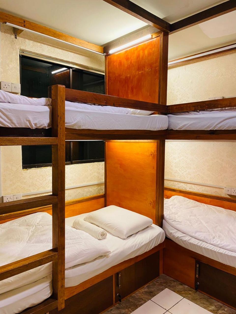 H2 Worldpackers , The Social Hotel Kota Kinabalu Esterno foto