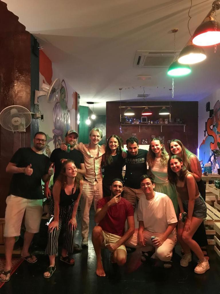 H2 Worldpackers , The Social Hotel Kota Kinabalu Esterno foto